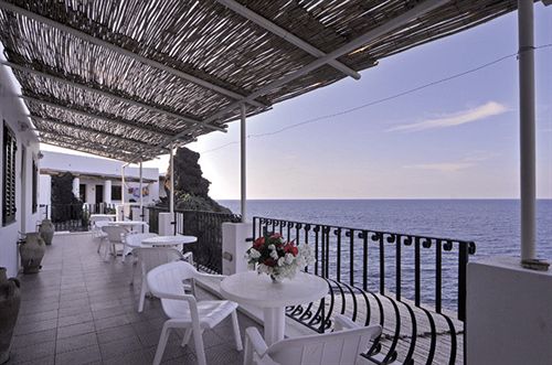 Hotel Villaggio Stromboli エオリア諸島 Italy thumbnail